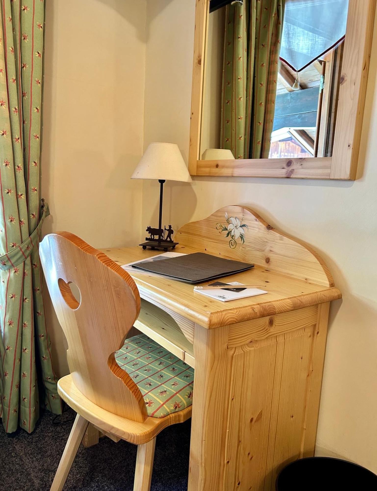 Hameau Des Prodains - Hotel มอร์ซีน ภายนอก รูปภาพ