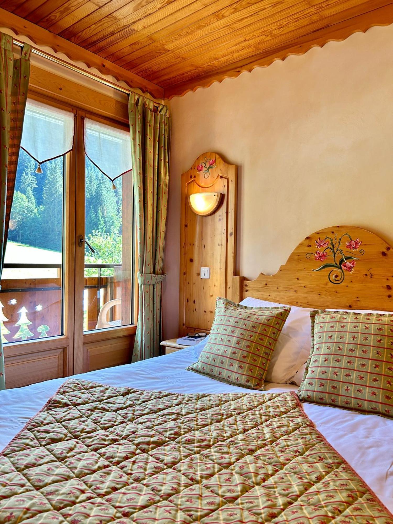 Hameau Des Prodains - Hotel มอร์ซีน ภายนอก รูปภาพ