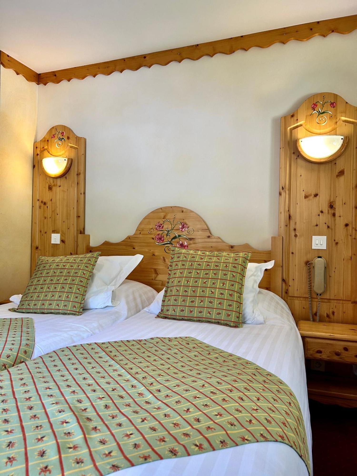 Hameau Des Prodains - Hotel มอร์ซีน ภายนอก รูปภาพ
