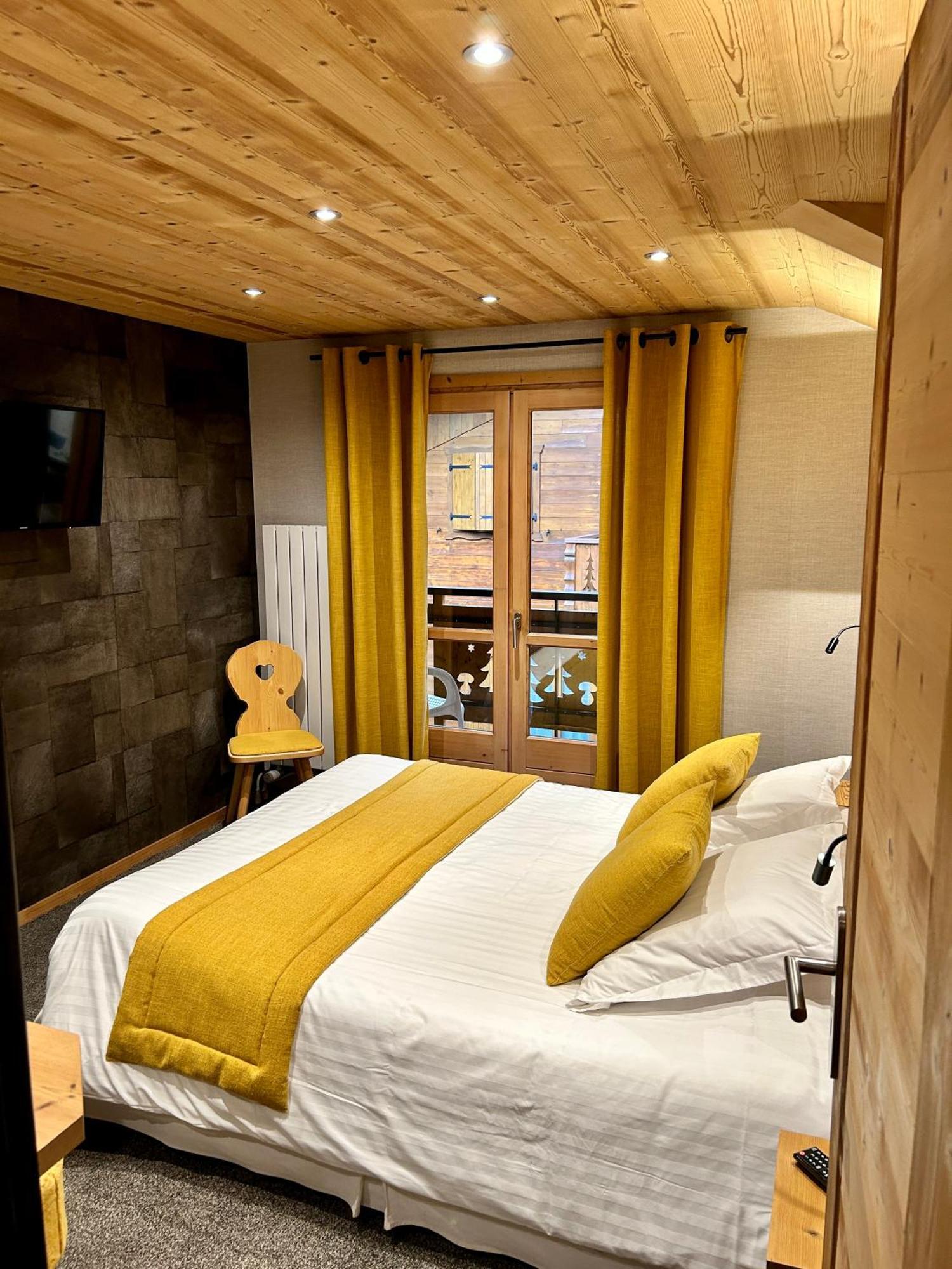 Hameau Des Prodains - Hotel มอร์ซีน ภายนอก รูปภาพ